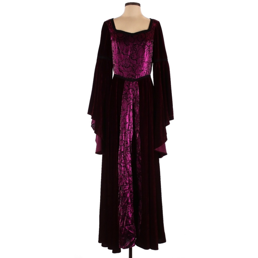 Rare Vtg Pyramid Collection Burgundy Velvet Medieval/Renaissance style dress SM